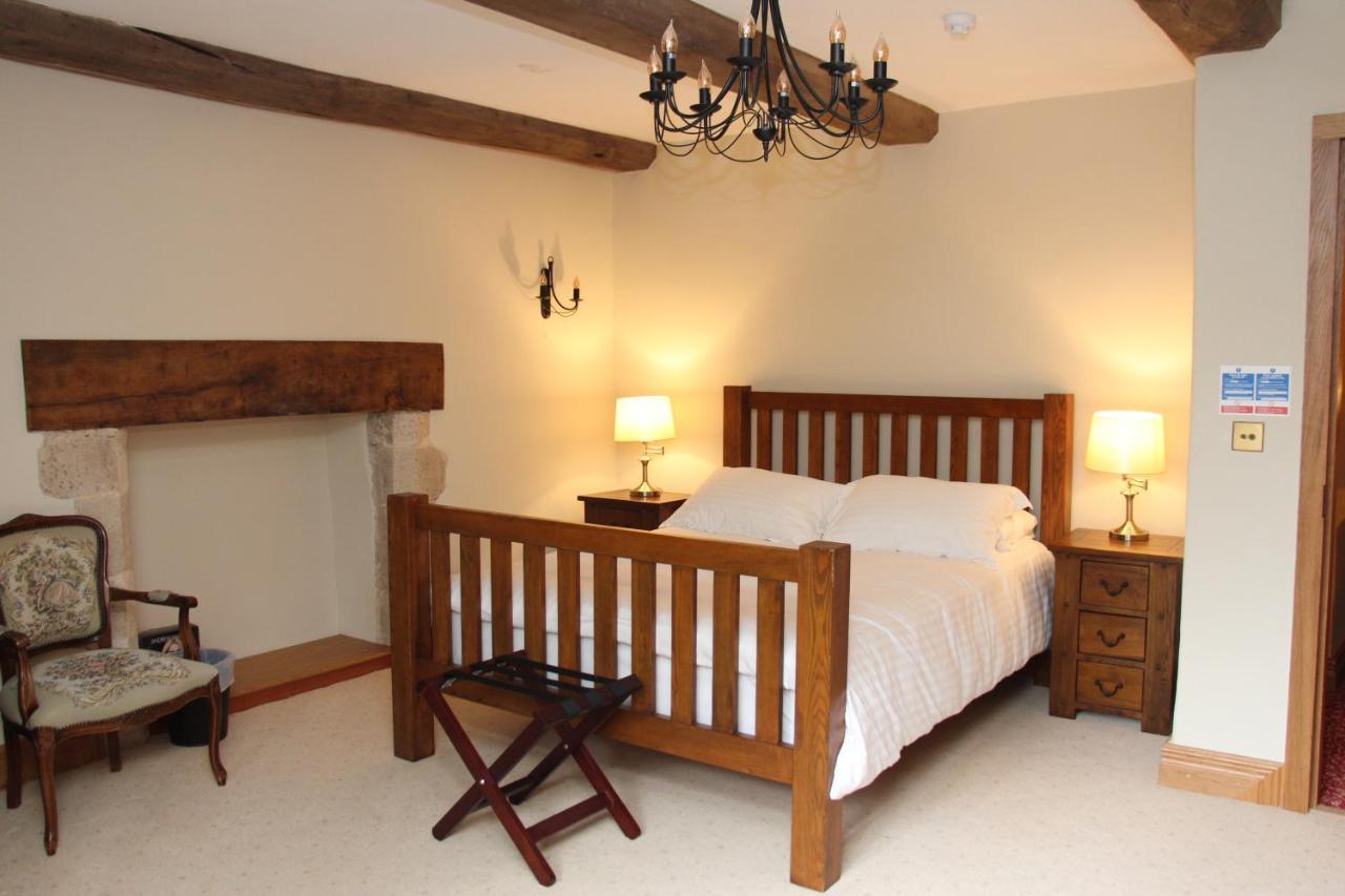 Y Fan Bed & Breakfast แคร์ฟิลลี ภายนอก รูปภาพ