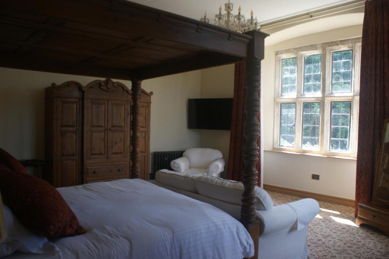 Y Fan Bed & Breakfast แคร์ฟิลลี ภายนอก รูปภาพ